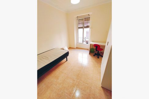 C/Sant Jaume 13, 1º - Habitación/Room #1