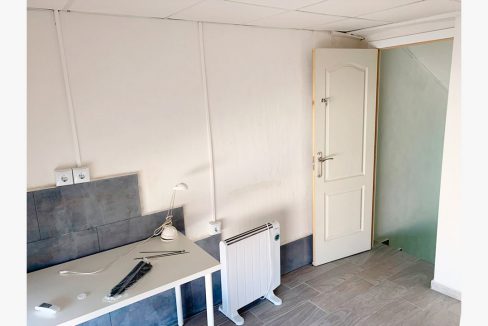 C/Escola 8, 5º bajo - Habitación/room #1