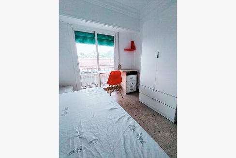 C/Picurelli 12, 1º der - Habitación/Room #3
