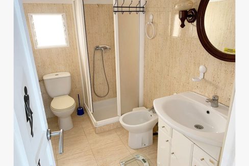C/Echegaray 10, 2º - Baño/Bathroom