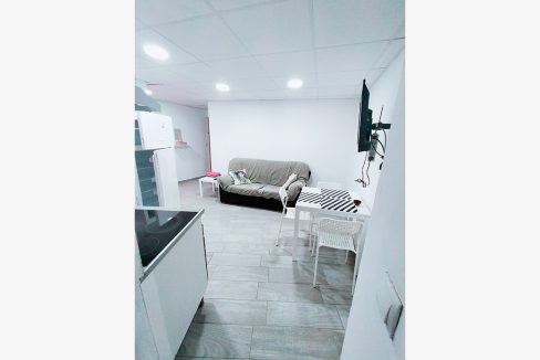 C/Escola 8, 3º izq - Salón/Living room