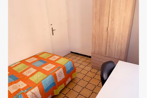C/Jordi de Sant Jordi 11, 4º - Habitación/Room #1