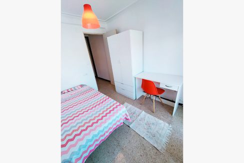 C/Picurelli 12, 4º izq - Habitación/Room #2