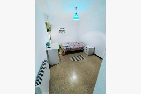 C/Picurelli 12, 4º izq - Habitación/Room #3